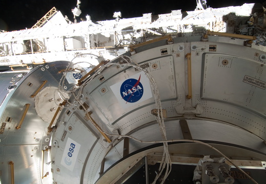 STS127-E-06908