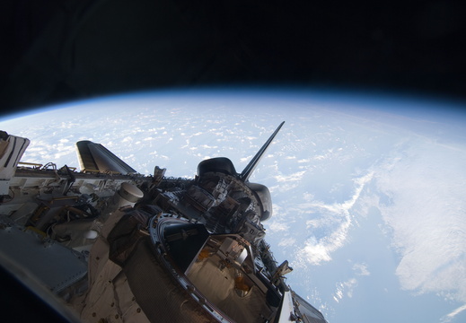 STS129-E-06235
