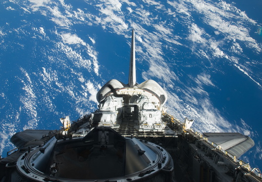 STS129-E-06292