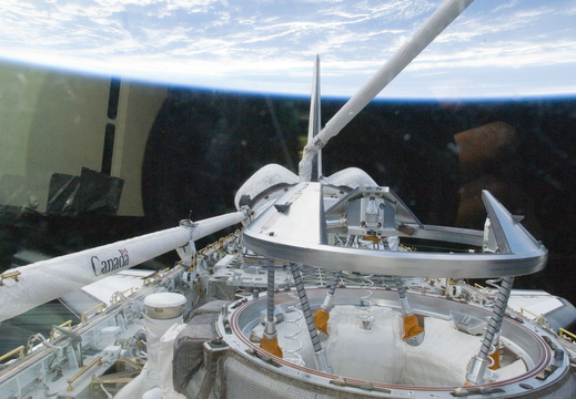 STS129-E-06534