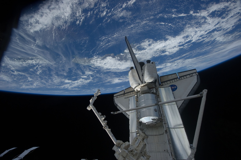 STS131-E-13928.jpg