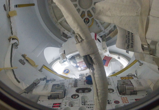 STS132-E-07730