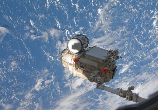 STS132-E-08116