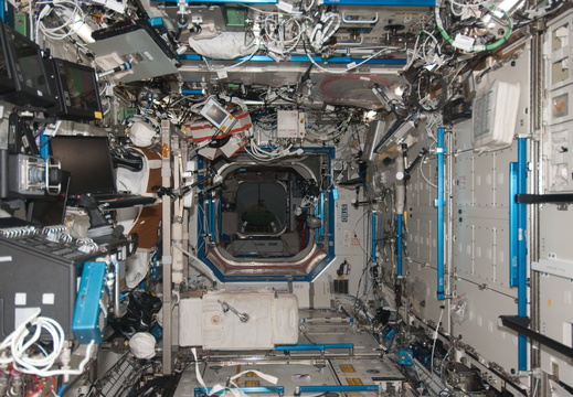 STS132-E-08762