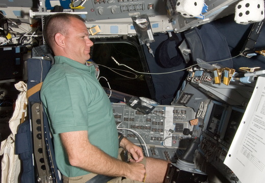 STS132-E-09192