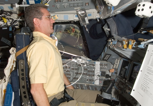 STS132-E-09201