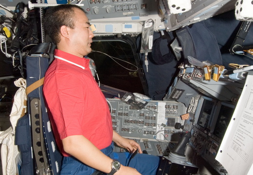 STS132-E-09211
