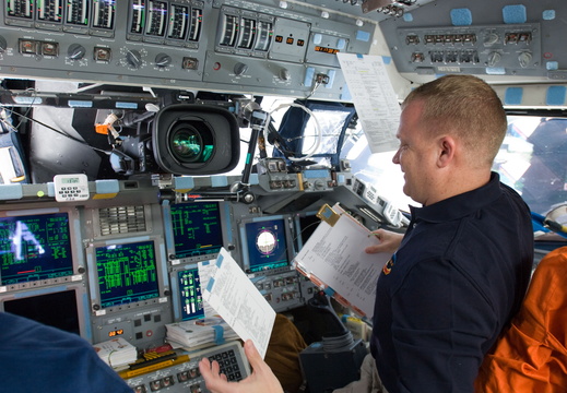 STS133-E-12191