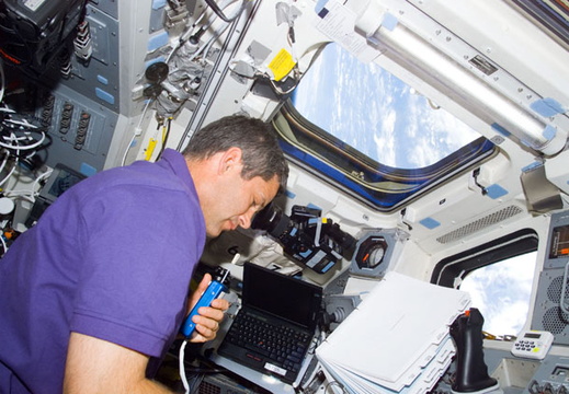 STS111-E-05315