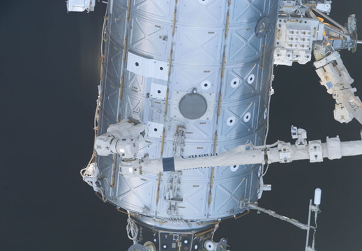 STS111-E-05686