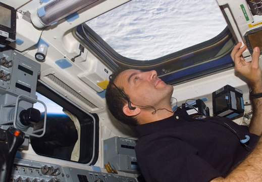 STS111-E-05727