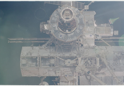 STS112-317-034