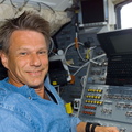STS112-E-05132.jpg