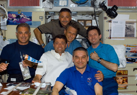 STS112-E-05152