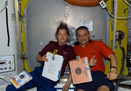 STS112-E-05259