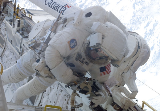 STS112-E-05319