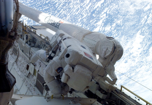 STS112-E-05321