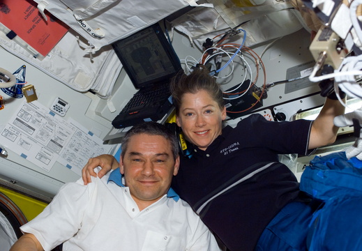 STS112-E-05478