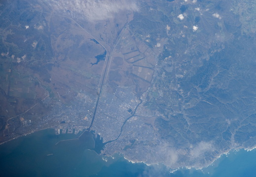 STS112-E-05656