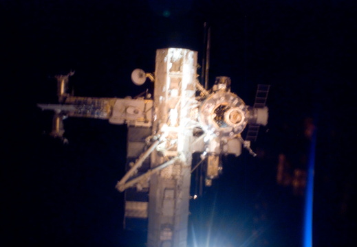 STS112-E-05785