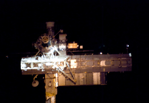 STS112-E-05795