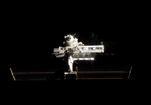 STS112-E-05798
