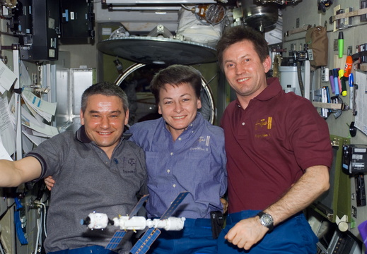 STS112-E-06119