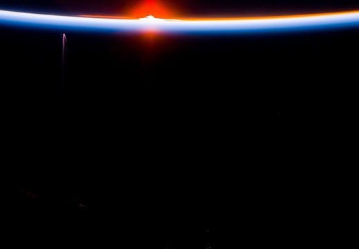 STS113-E-05477