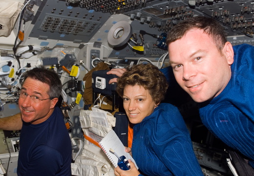 STS114-E-05184