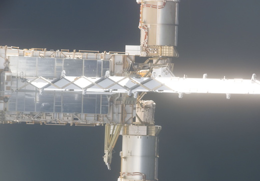 STS114-E-05283