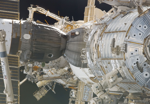 STS114-E-05284