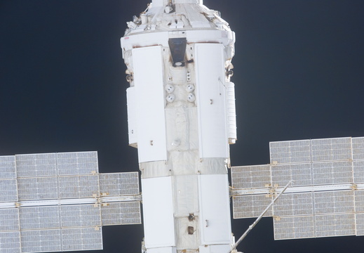 STS114-E-05400