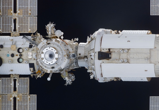 STS114-E-05408