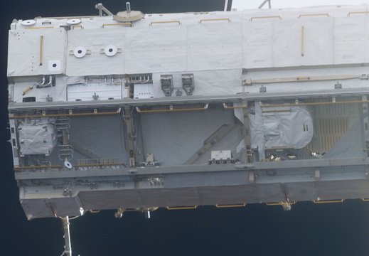 STS114-E-05425