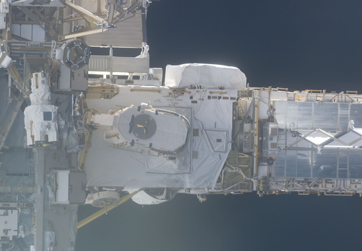 STS114-E-05426