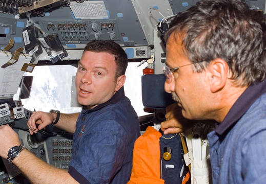 STS114-E-05470