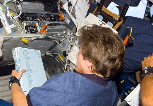 STS114-E-05494