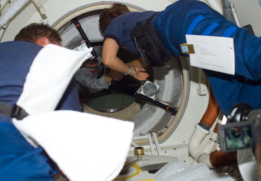 STS114-E-05510