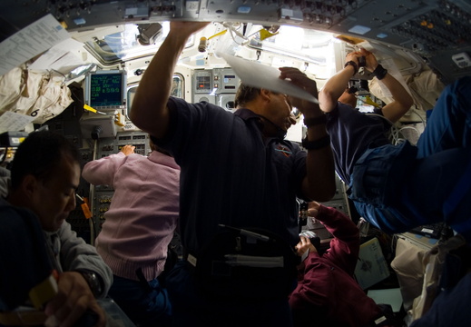 STS114-E-05658