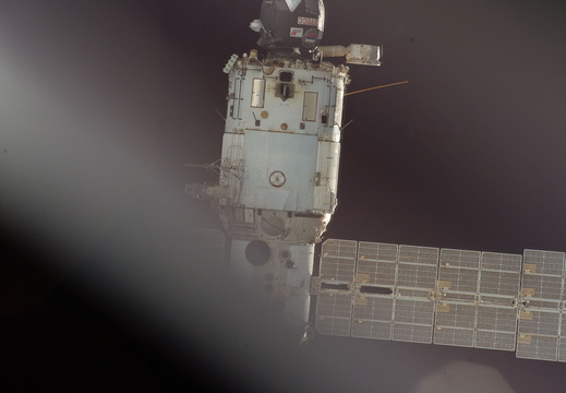 STS114-E-05663