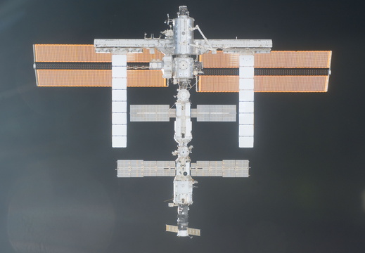 STS114-E-05677