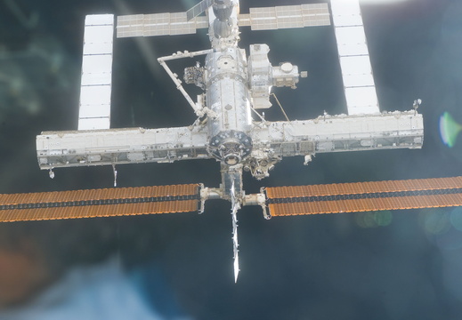 STS114-E-05694