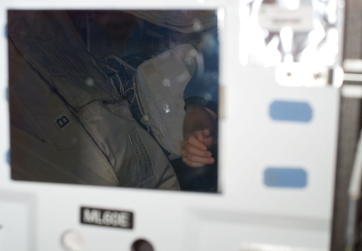 STS114-E-05774