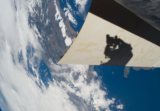 STS114-E-06335