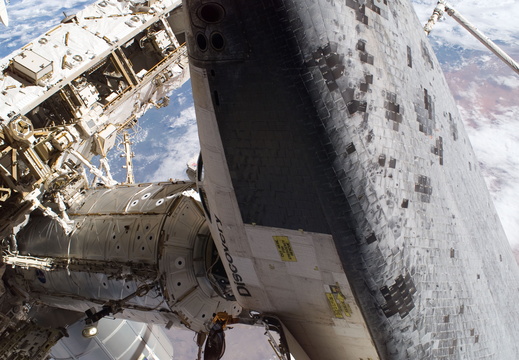 STS114-E-06432