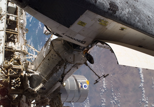 STS114-E-06434
