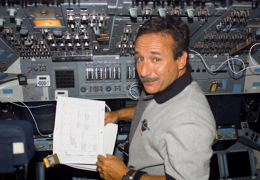 STS114-E-06574