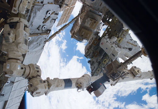 STS114-E-06850