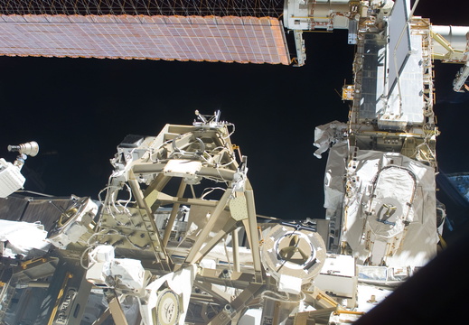 STS114-E-06859