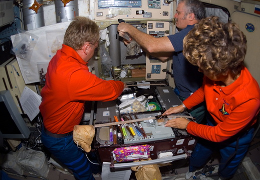 STS114-E-07007